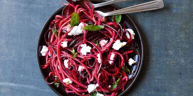 Ruebenstreifen mit Ziegenkaese