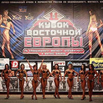 So braun sind die russischen Bodybuilderinnen