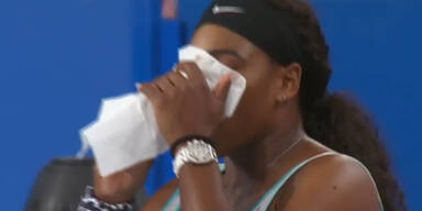 Tennis-Star bestellt Espresso am Platz