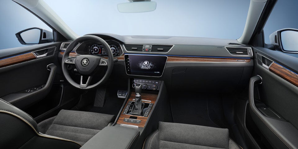 Skoda Superb erstmals auch als Scout
