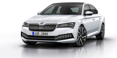 Skoda bringt den Superb iV in Stellung