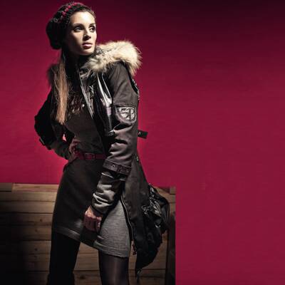 Trend 4: Militärische Mäntel-Parade