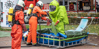 Chemieunfall: Kanister in M&uuml;llpresse geplatzt