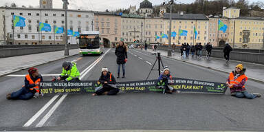 Klima-Kleber legen Salzburg lahm