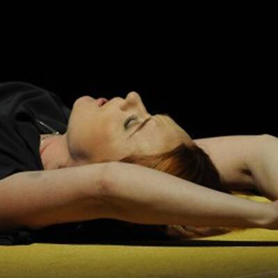 Rihanna - Queen of Downloads