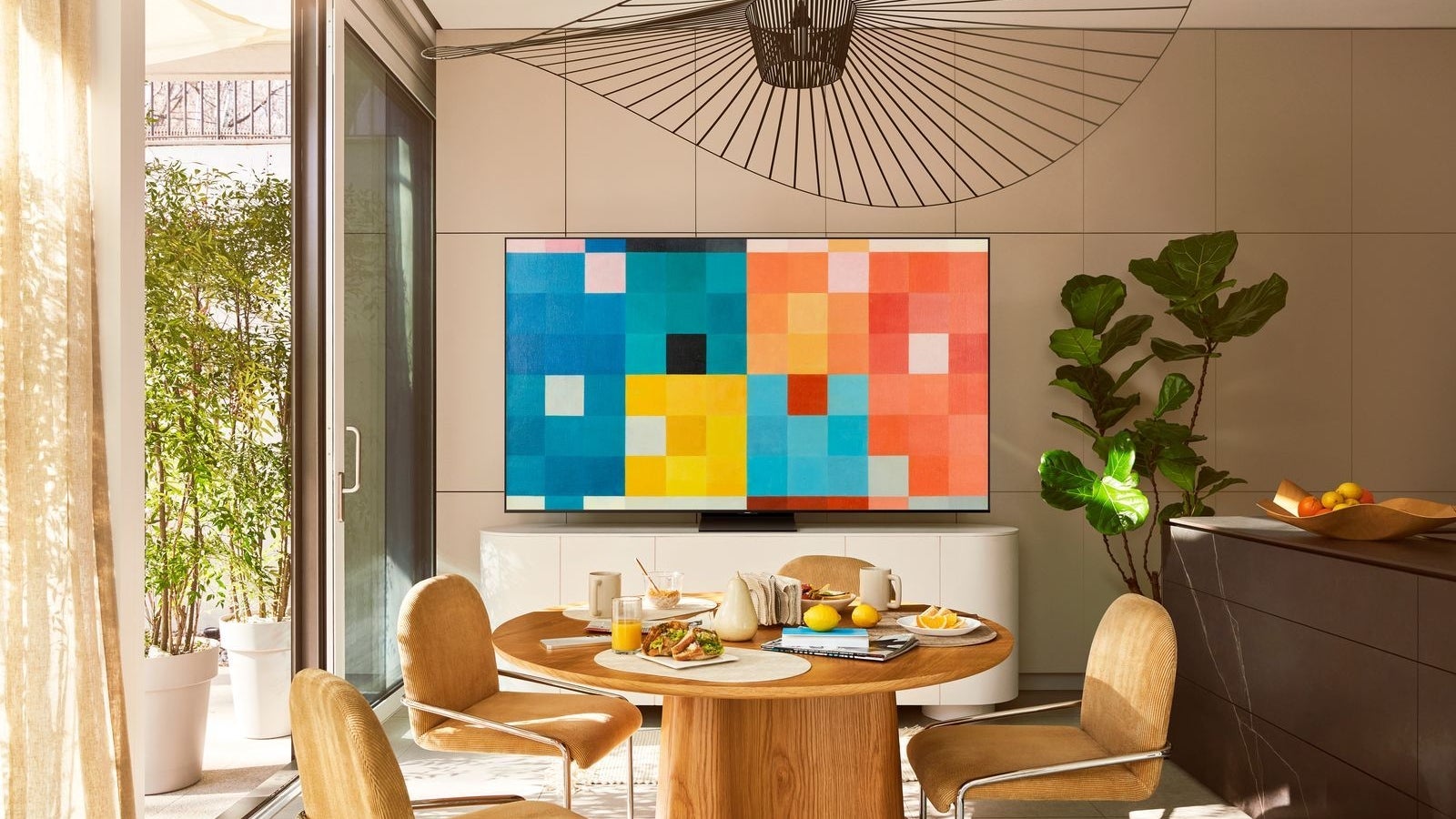 Samsung Quantum Dot TV: Art meets technology