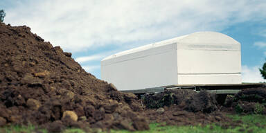 YouTuber l&auml;sst sich lebendig begraben