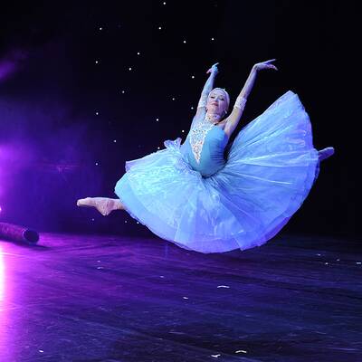 Ballerina Karina Sarkissova