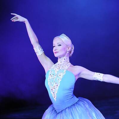 Ballerina Karina Sarkissova