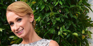 Sarkissova: "Nase operiert"