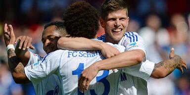 Schalke kommt mit allen Topspielern