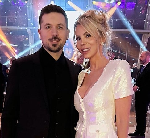Patricia Schalko mit Künstler Martin Tardy. 