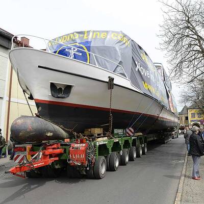 Alle Bilder vom Schiffstransport durch OÖ