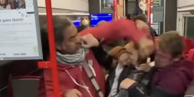 W&uuml;ste Massen-Schl&auml;gerei in Wiener S-Bahn