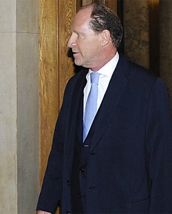 Schlaff blamiert Ausschuss