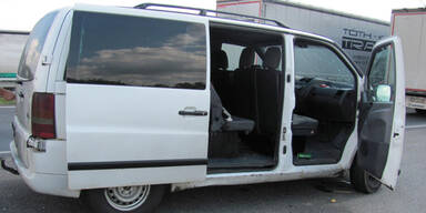 Schlepper betäubten Baby: Auf A4 gestoppt