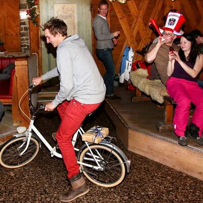 Die besten Bilder von Schlieris Party-Nacht