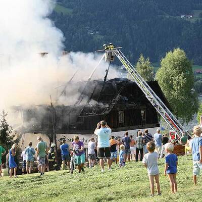 Hier brennt die Stiftsschmiede in Ossiach ab