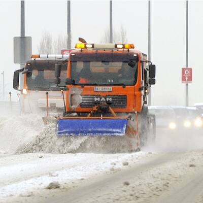 Österreich versinkt im Schnee