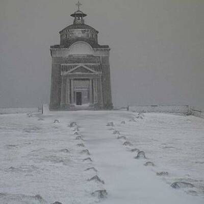 Es schneit in Österreich