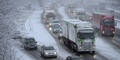 Schneechaos: A1 stundenlang lahmgelegt
