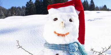 Lachnummer: Schneem&auml;nner als Fluthelfer