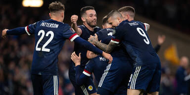 Schottland bezwingt Israel dank Last-Minute-Tor