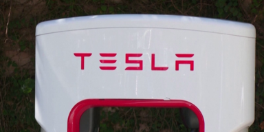 Schwächere Nachfrage Tesla senkt preise in China.png