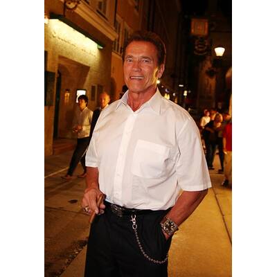 Arnold Schwarzenegger in Wien gelandet