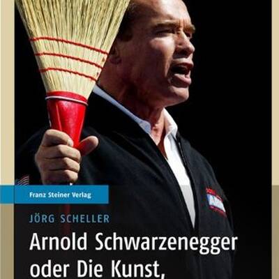 Rihanna - Queen of Downloads