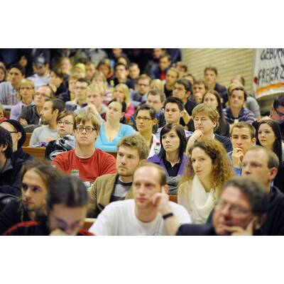 Demonstrationen für mehr Bildungsbudget