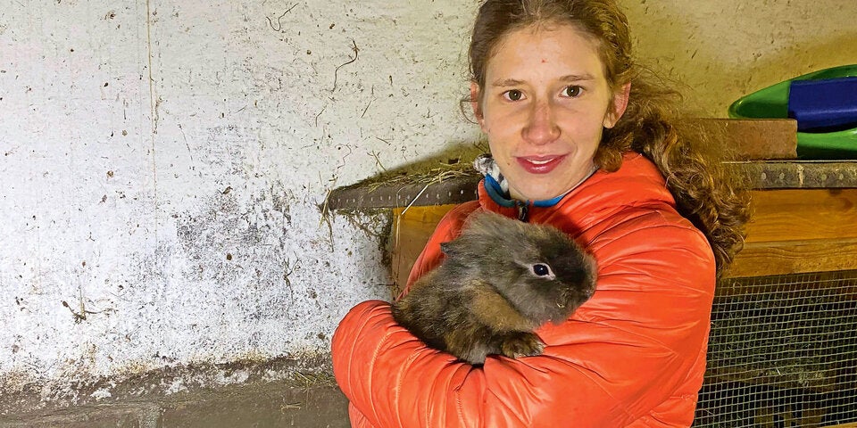 Schwaz: Hase ''Wuschl'' verschanzte sich eine Woche lang im Rohr