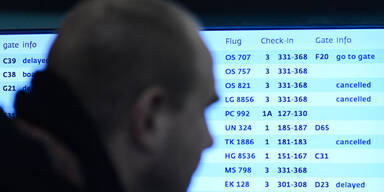 Schnee: Sperre der A21 und des Airports