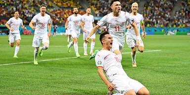 Schweiz gelingt nach Elfer-Krimi die Sensation