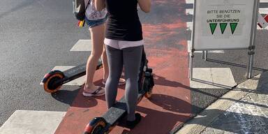 Scooterfahrer in Linz