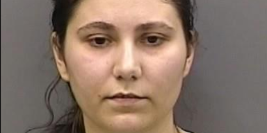 Skurril: Sex-Lehrerin plant Libido-Treffen mit Schüler!