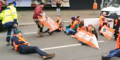 Klima-Protest eskaliert: Wut-Autofahrer werden handgreiflich