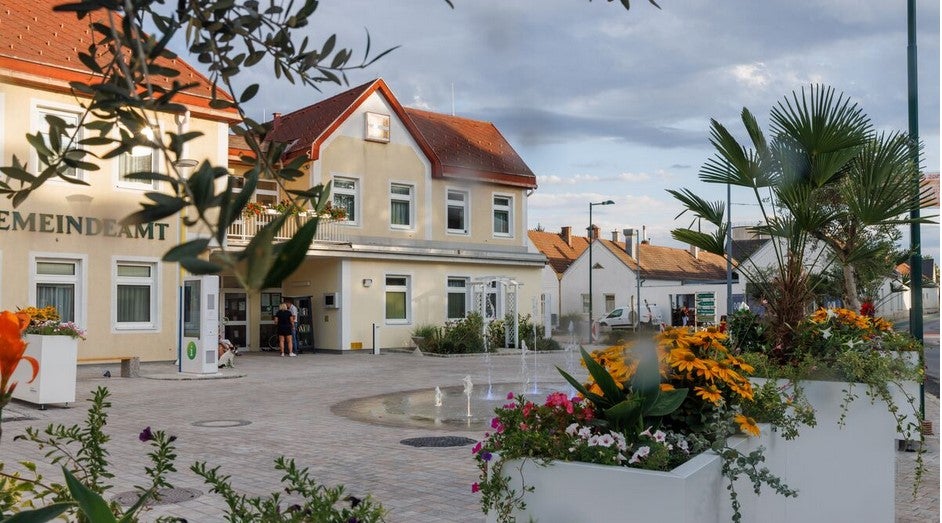 In Lichtenwörth sitzt Manuel Zusag fest im Bürgermeistersessel