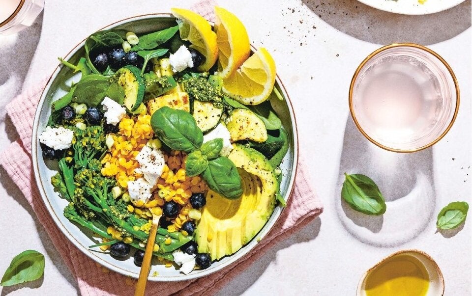 Sommerliche Salatideen: Leichte und leckere Rezepte für heiße Tage