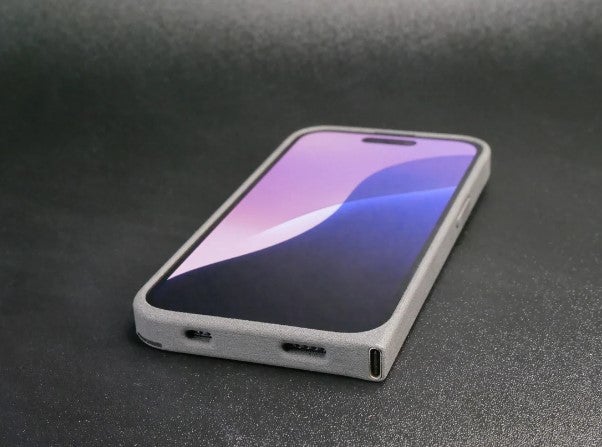 Endlich: Schnellladen und CarPlay über USB-C, auch bei älteren iPhones.