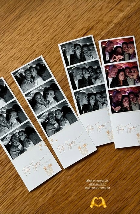 Auf Instagram teilte Simone Thomalla süße Polaroid-Fotos von der Party - darauf sind auch Freunde und ihr Partner René zu sehen. 