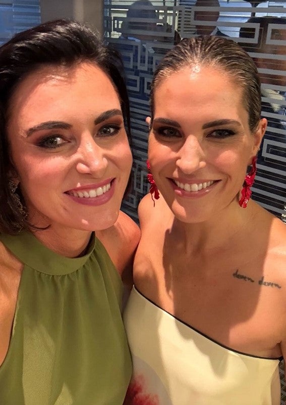 Elisabeth Köstinger und Elke Rock feierten bis zum Morgengrauen mit. 