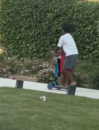 Shalimar teilte ein süßes Video ihrer Kinder.