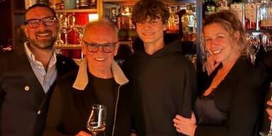 Wolfgang Puck feierte bei Roberto in der Reiss Bar.&nbsp;