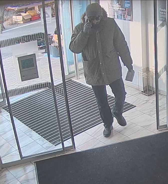 Fahndung: Raubüberfall auf Bank im Bezirk Klagenfurt Land