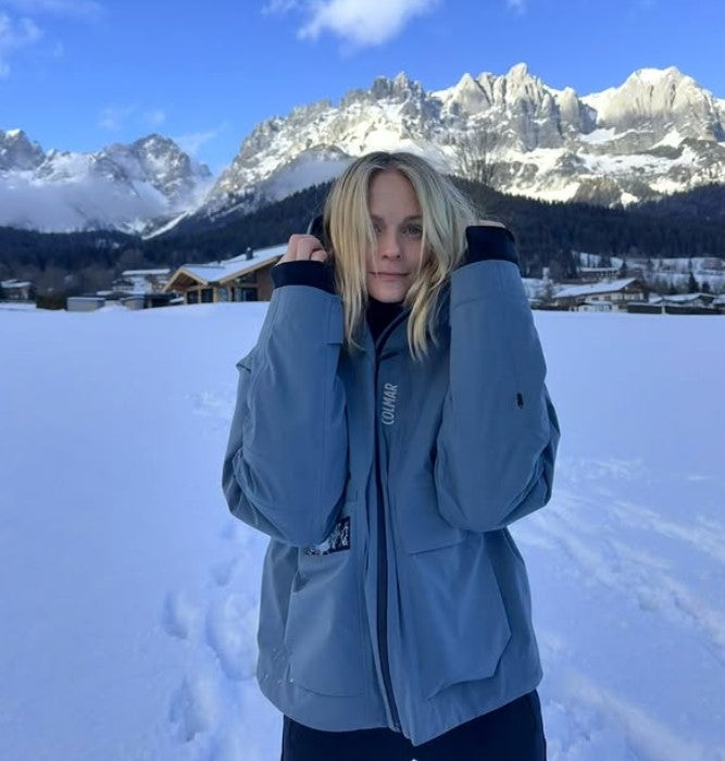 Mirjam Weichselbraun friert auf ihrer Polarexpedition. 