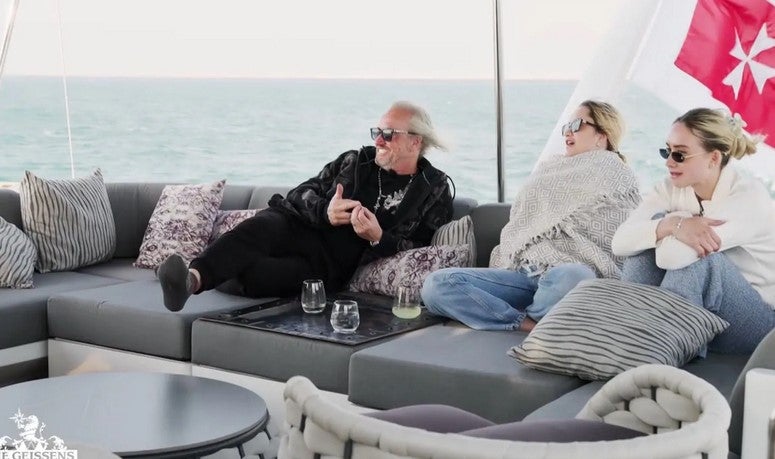 Robert Geiss ist seiner Carmen keine Hilfe. 