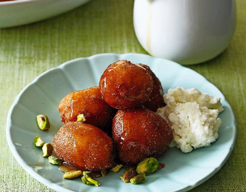 Geheimzutat Honig: Diese Desserts lassen Ihre Gäste staunen