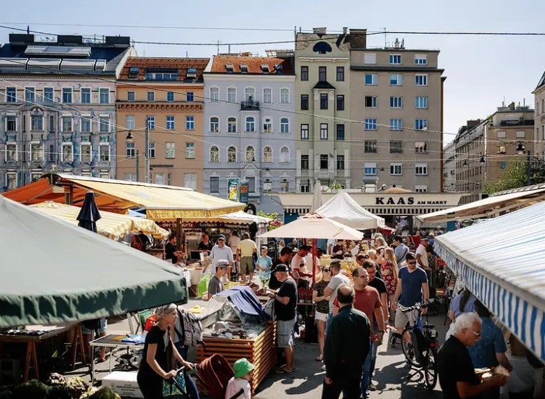 Karmelitermarkt