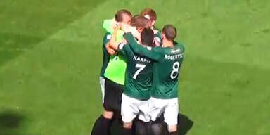 Schottischer Keeper erzielt Traumtor